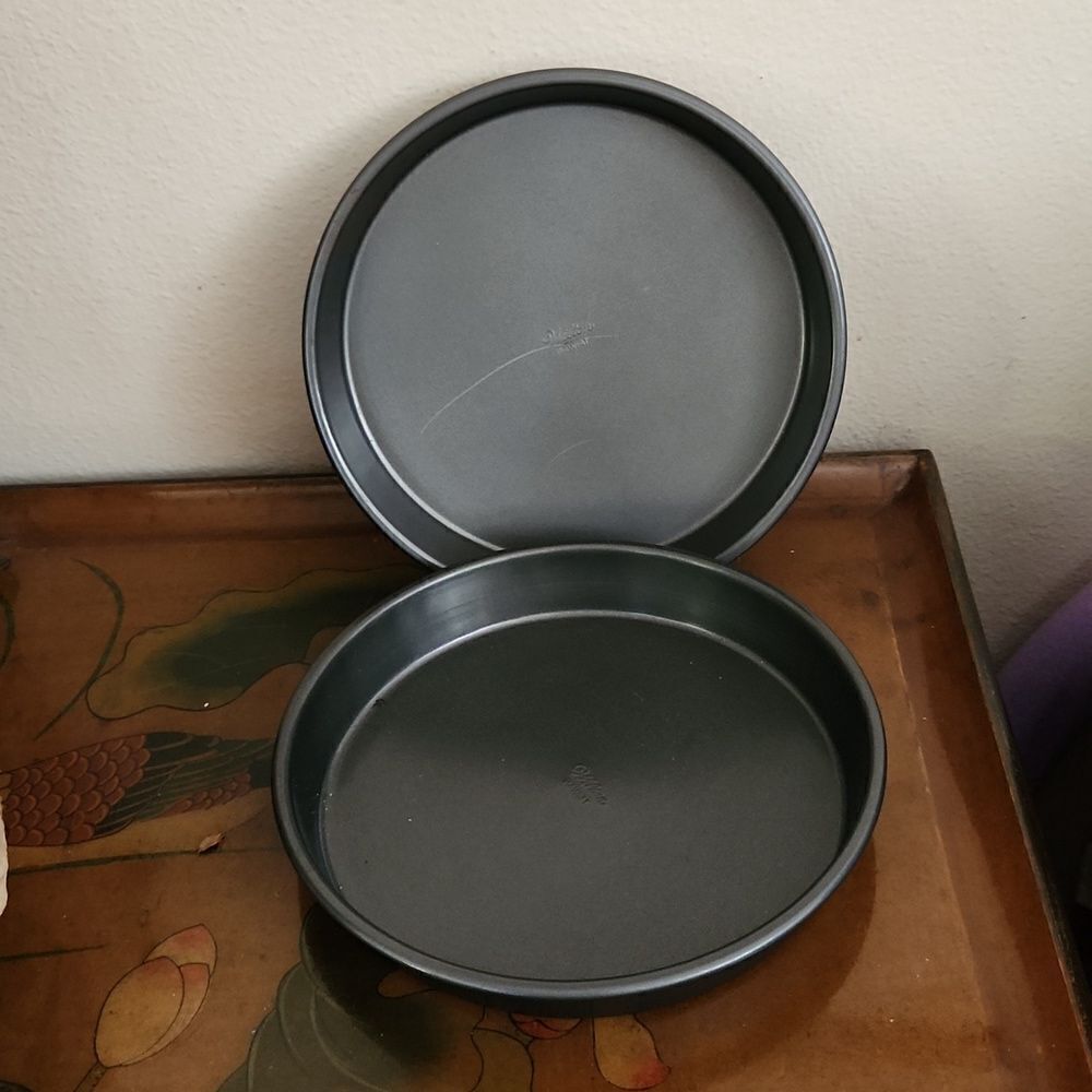 Wilton 9" Cake Pan Non Stick Set of 2
